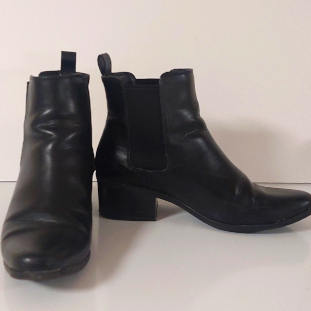 A New Day Women's 9.5 Ankle Boots, Black